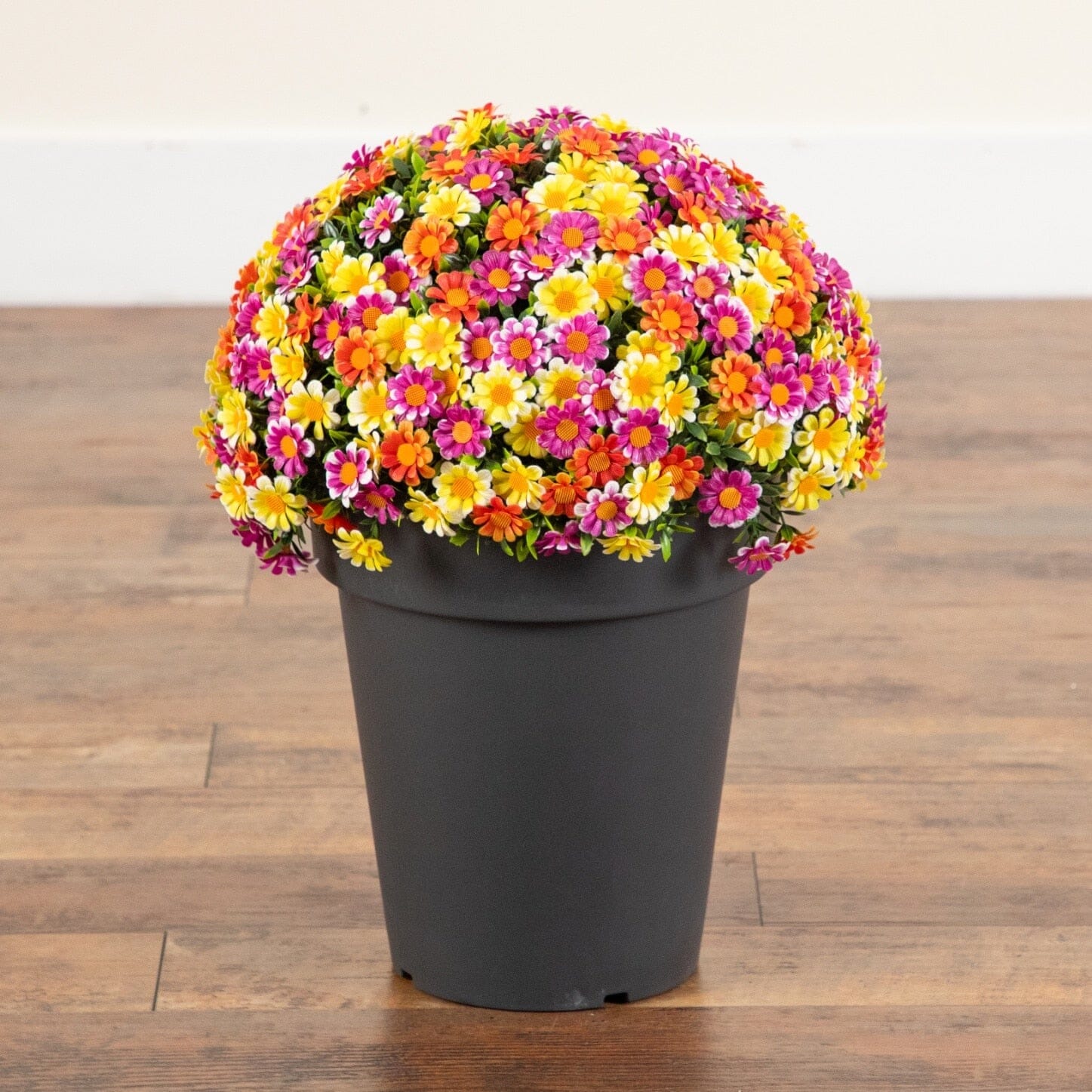 18” UV Resistant Artificial Mixed Daisy Plant (Indoor/Outdoor)