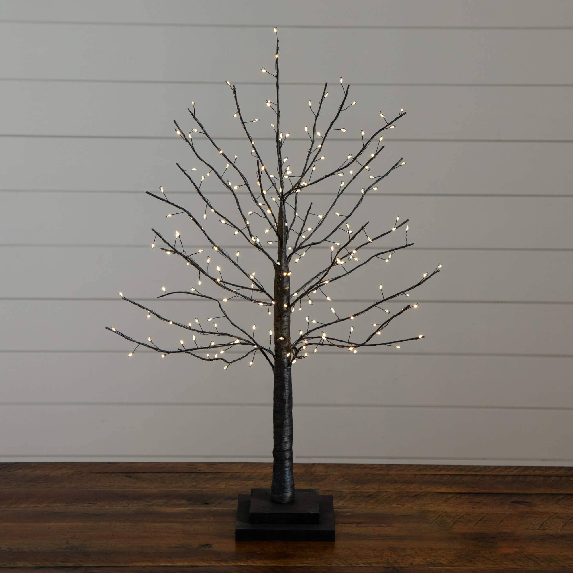 2' Pre-Lit Artifiical Halloween Black Twig Tree with 210 Warm