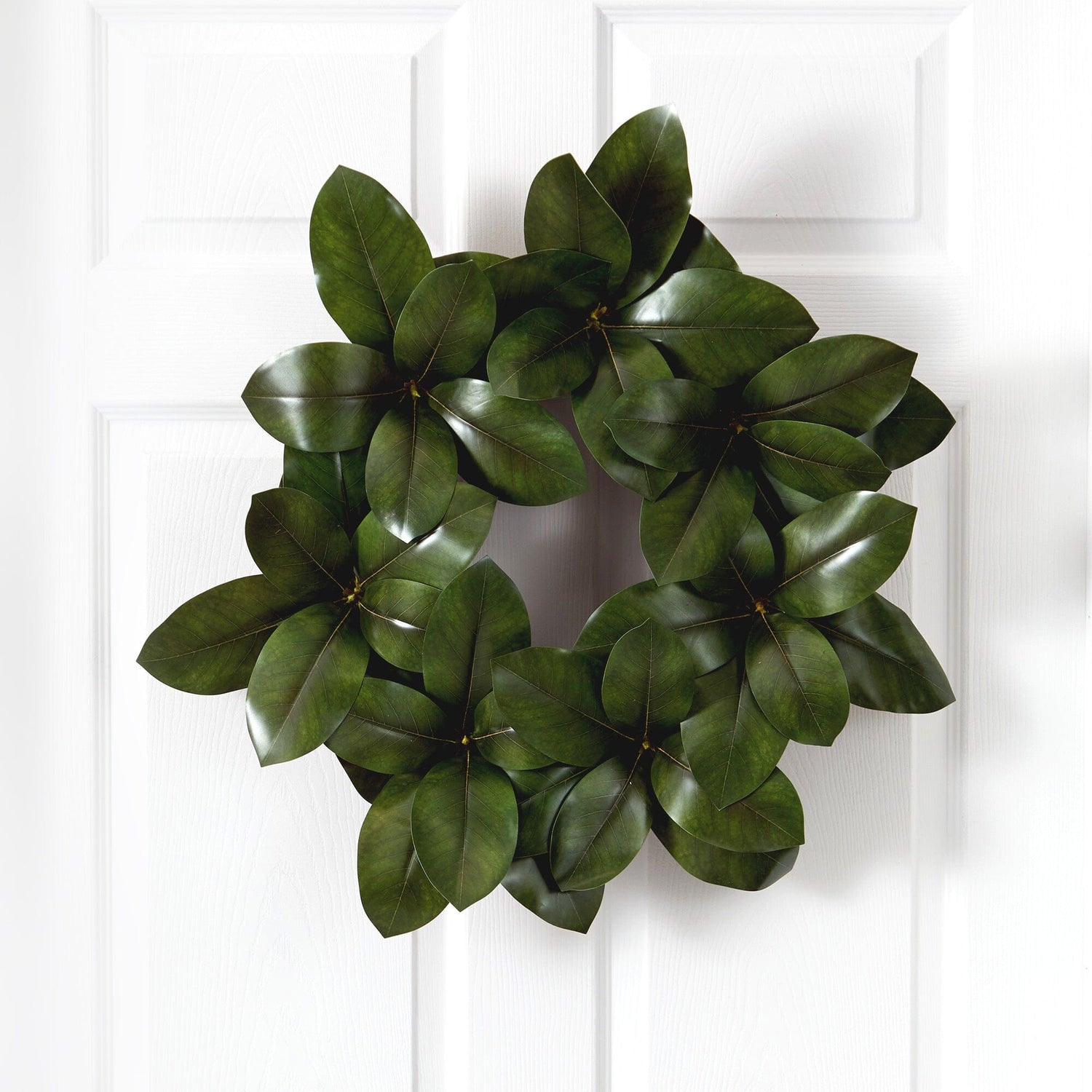 22” Magnolia Leaf Artificial Wreath