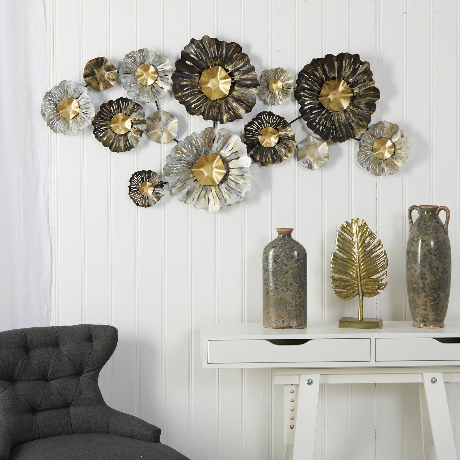 4.5’ x 2’ Layered Floral Metal Wall Art Decor