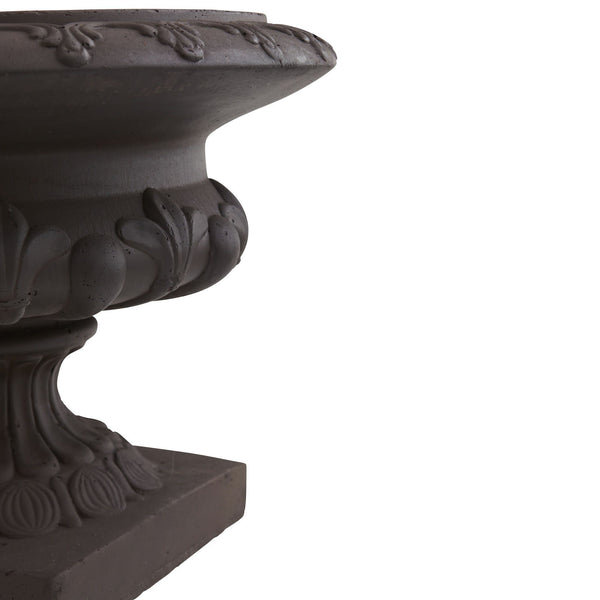 Iron Finished Decorative Urn (Indoor/Outdoor)