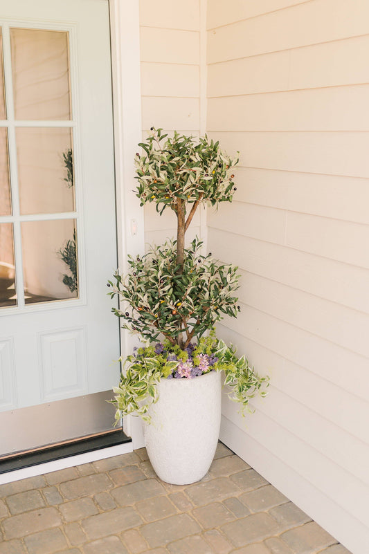 How to Pick a Planter for Your Faux Trees & Flowers 