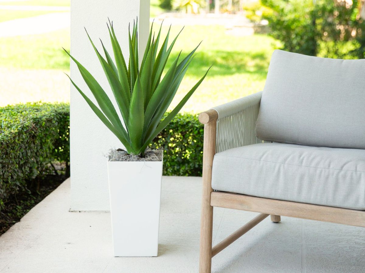 5.5' Giant Yucca Artificial Tree UV Resistant | Nearly Natural