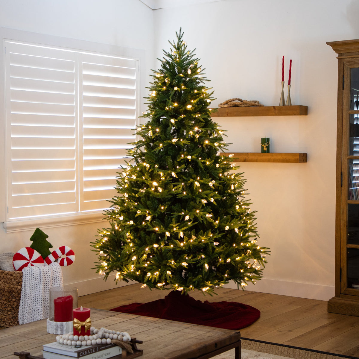 8'  Pre-Lit Artificial Luxembourg Pine Christmas Tree with 500 Multicolored Traditional Bulb LED Lights