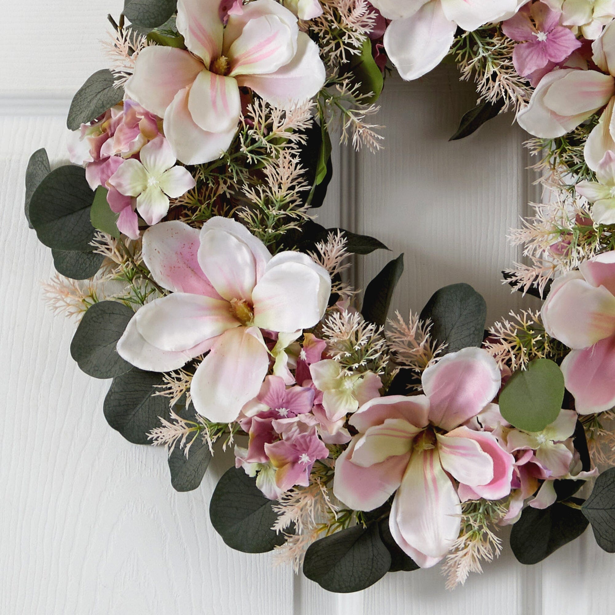 20” Hydrangea and Magnolia Artificial Wreath | Nearly Natural