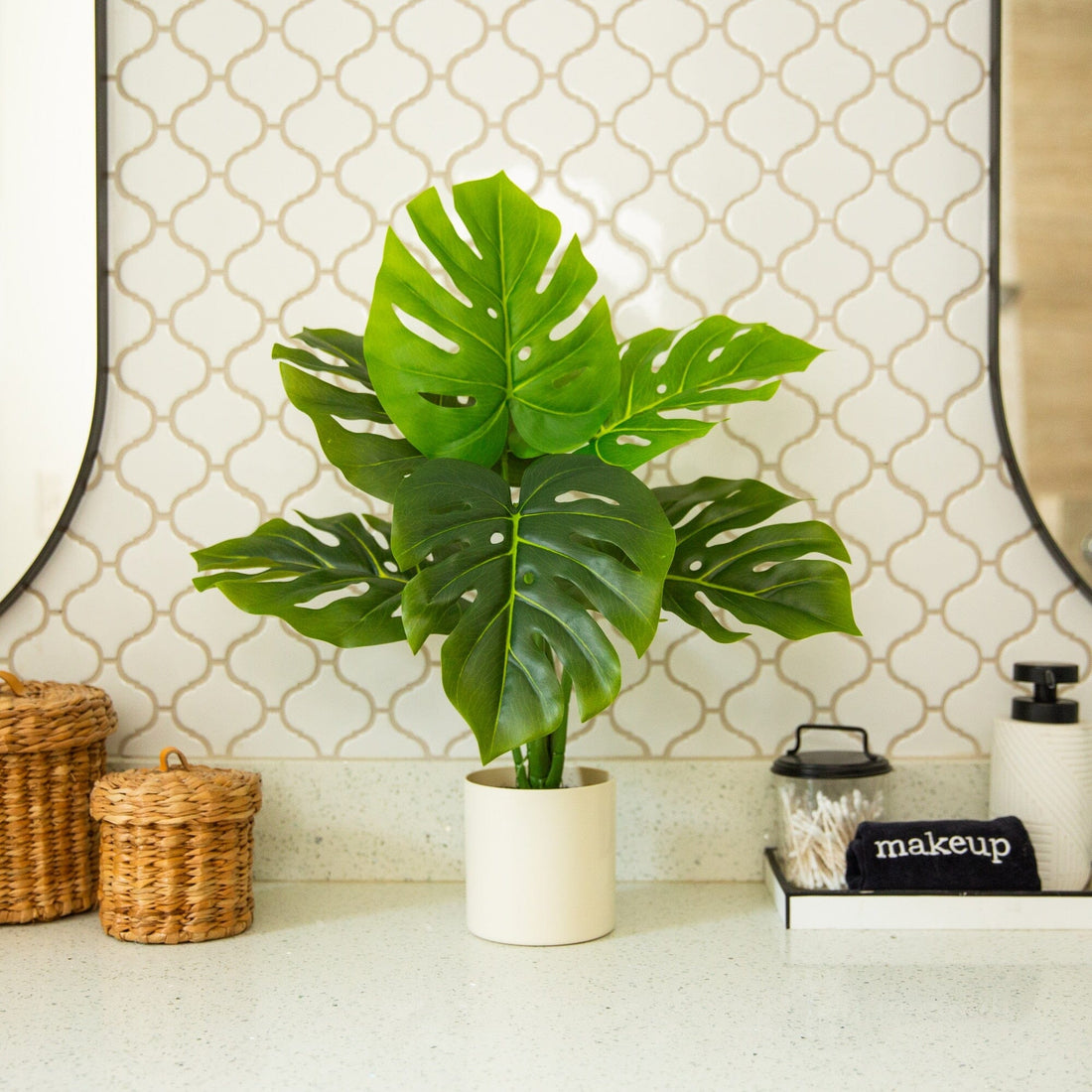 planta monstera natural Nearly Natural 20-in Artificial Swiss Monstera Plant
