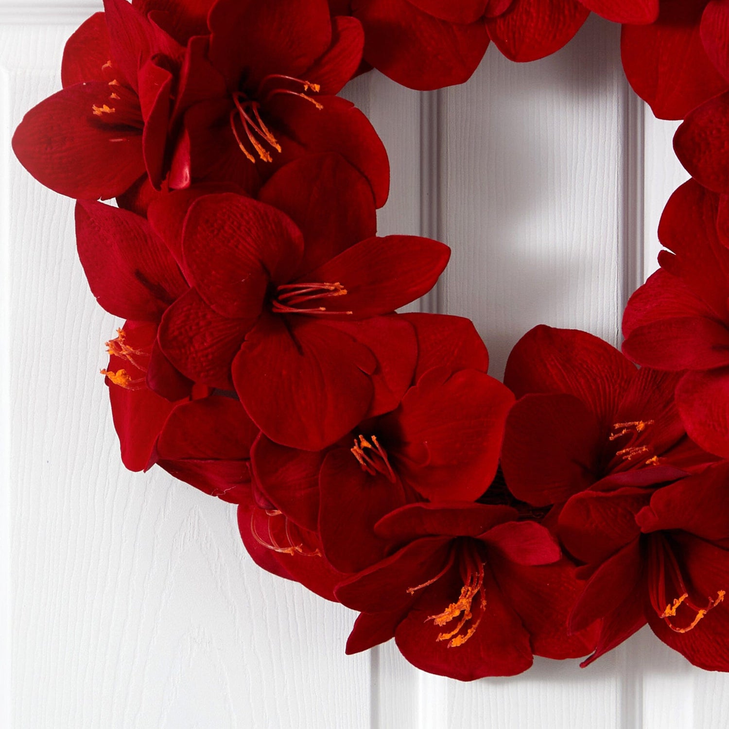 22” Amaryllis Wreath