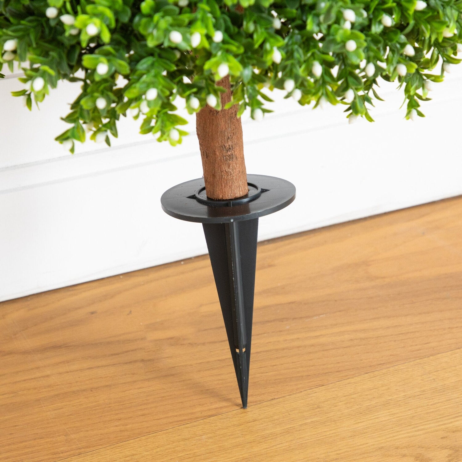 23" UV Resistant Artificial Flowering Boxwood Topiary with Integrated Ground Stake (Indoor/Outdoor)