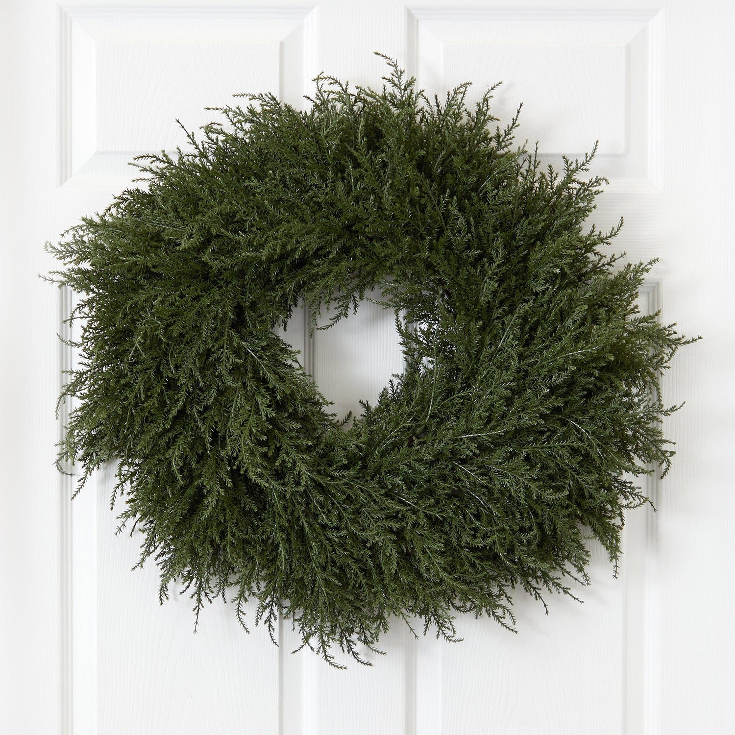 24” Cedar Wreath
