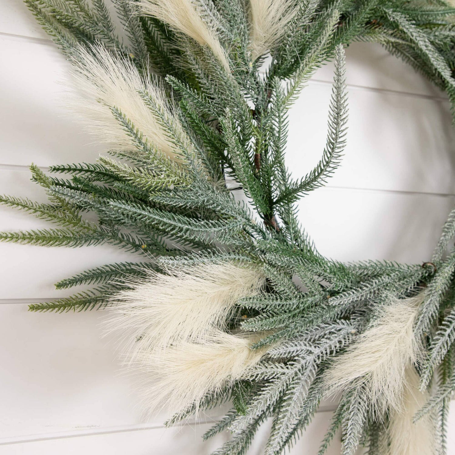 24" Artificial Balsma Fir Pine and Pampas Wreath with 50 Color Changing LED Lights