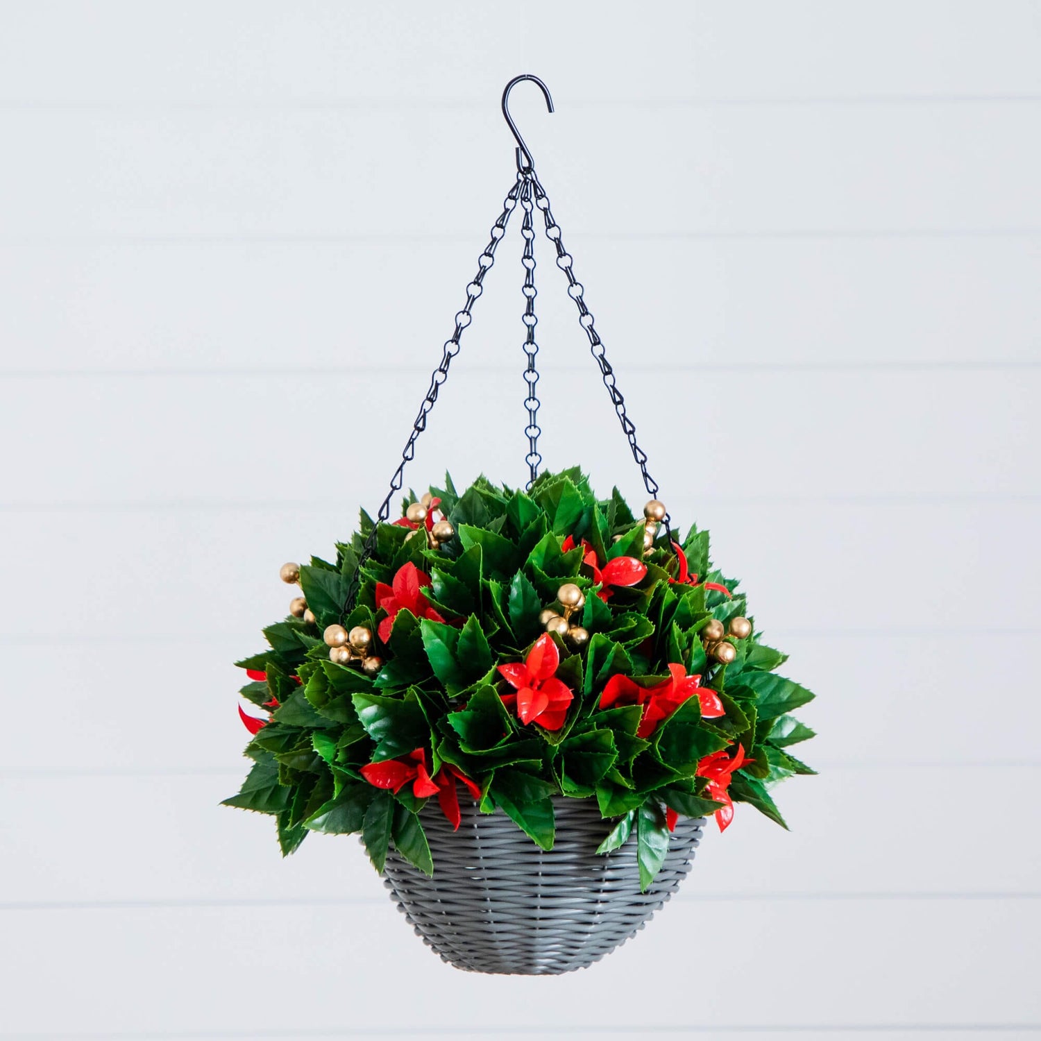 24" Pre-Lit UV Resistant Artificial Red Tip Photinia & Gold Berries Christmas Hanging Basket with 34 Warm White LED Lights (Indoor/Outdoor)