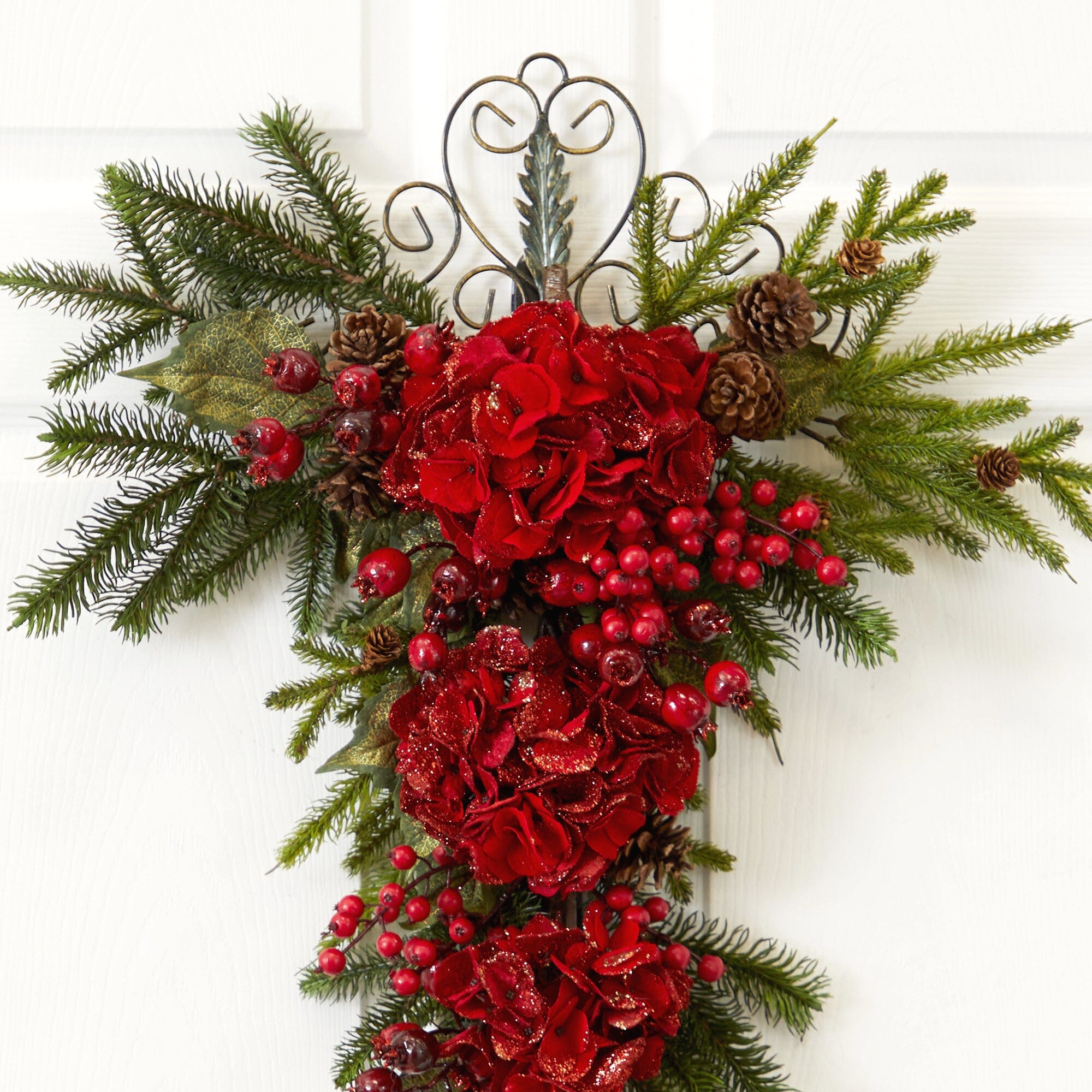 フラワーベース　クリスマス 27” Christmas Hydrangea Teardrop | Nearly Natural