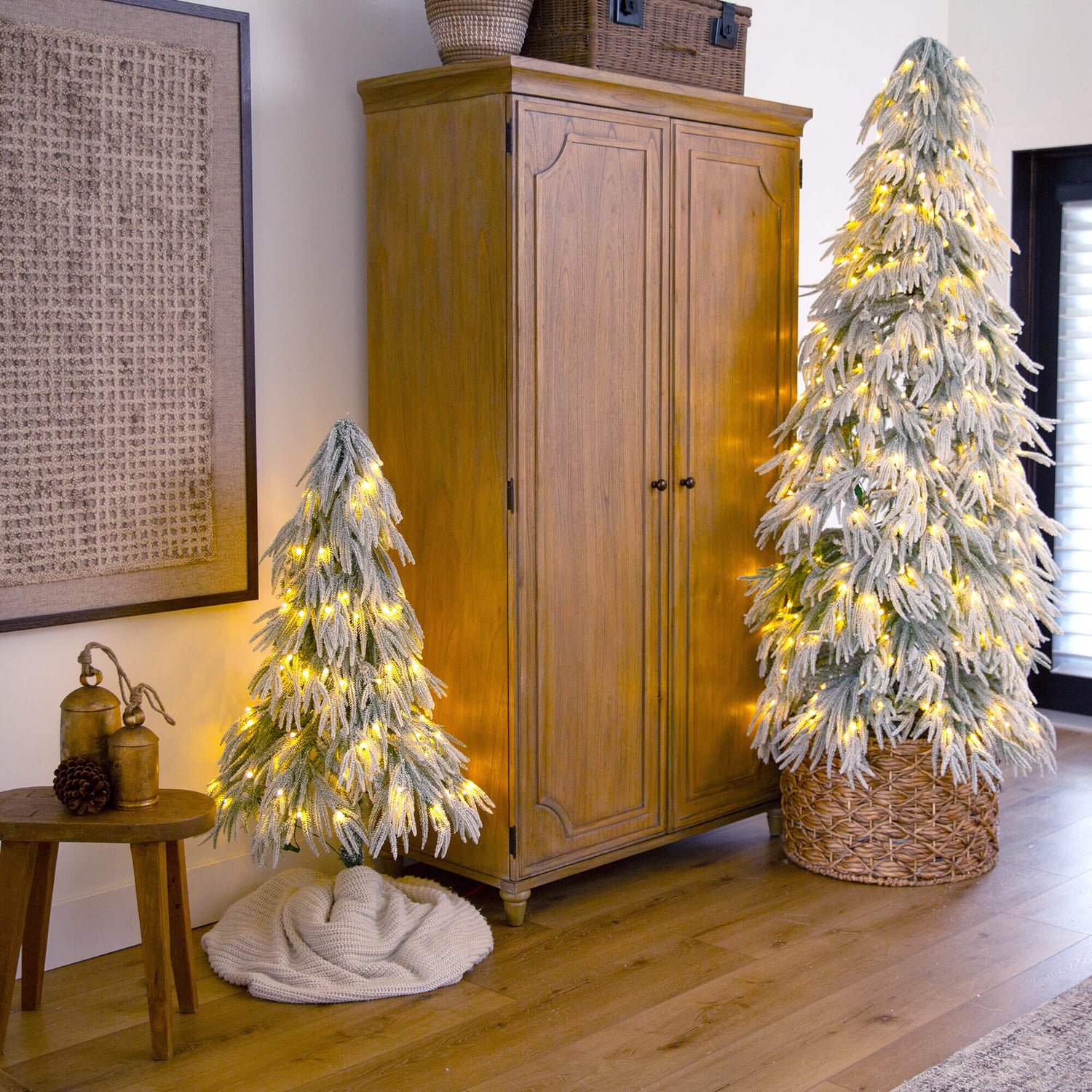 4' Flocked Down Swept Artificial Christmas Tree with 110 LED Lights