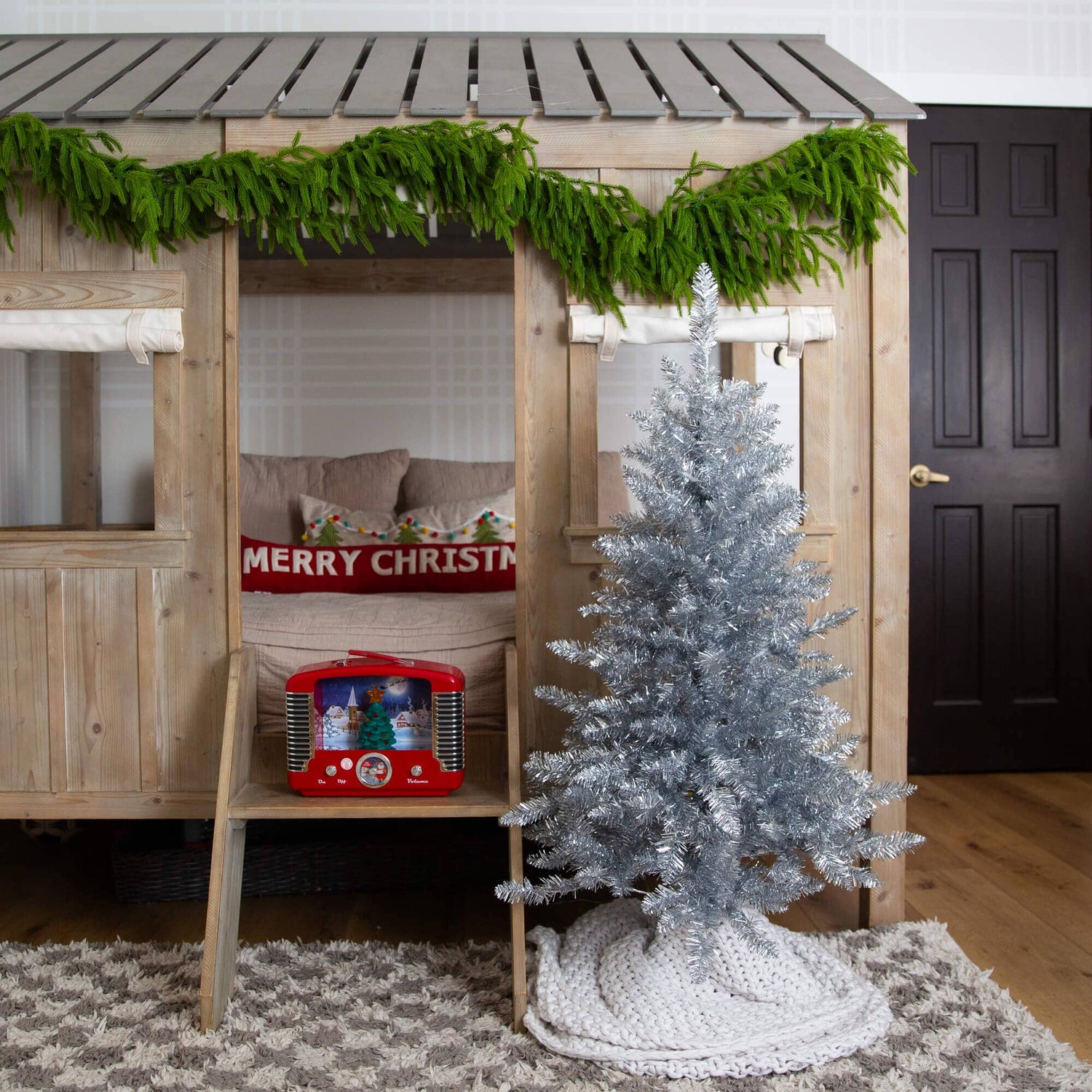 4' Artificial Silver Christmas Tree with 130 Cool White LED Lights