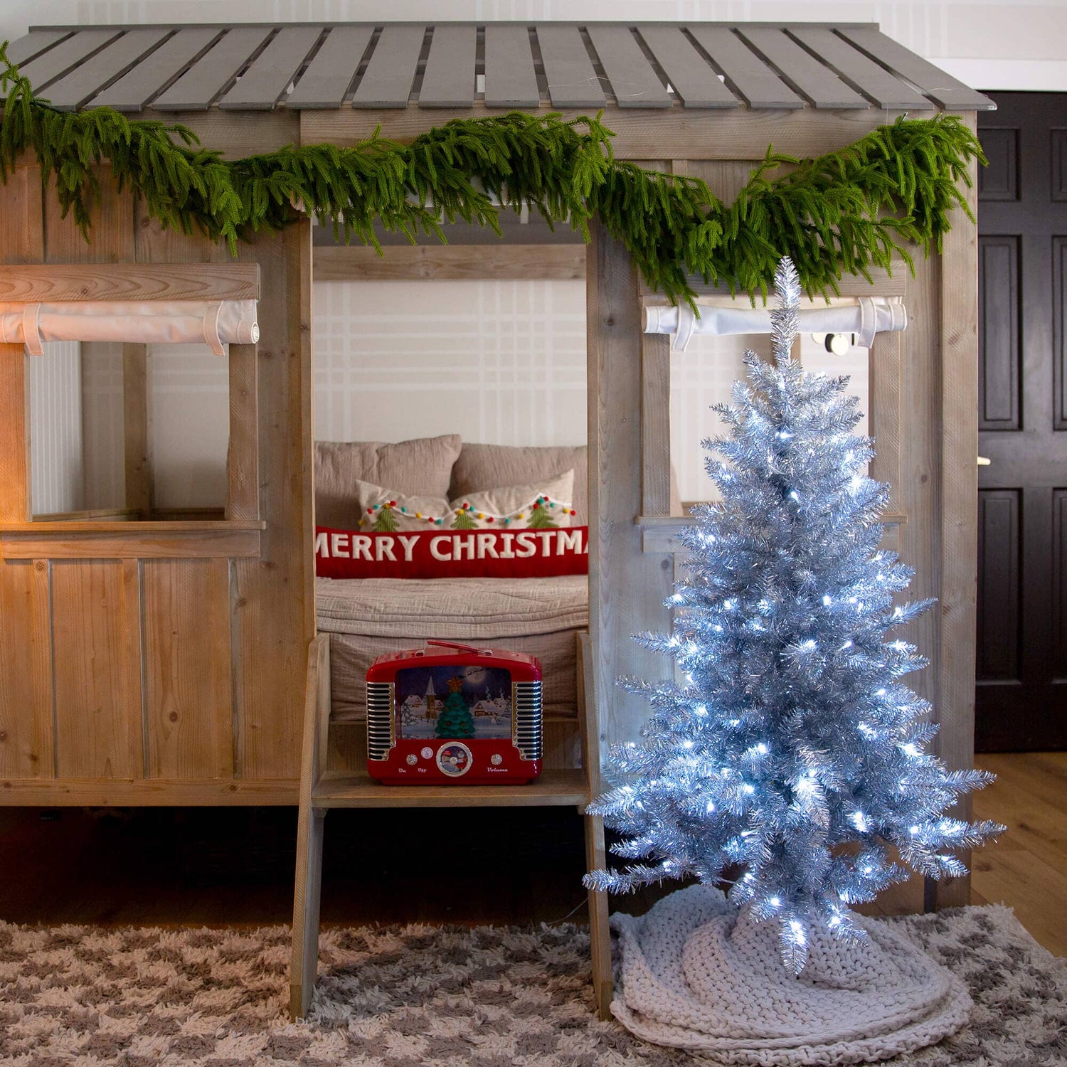 4' Artificial Silver Christmas Tree with 130 Cool White LED Lights