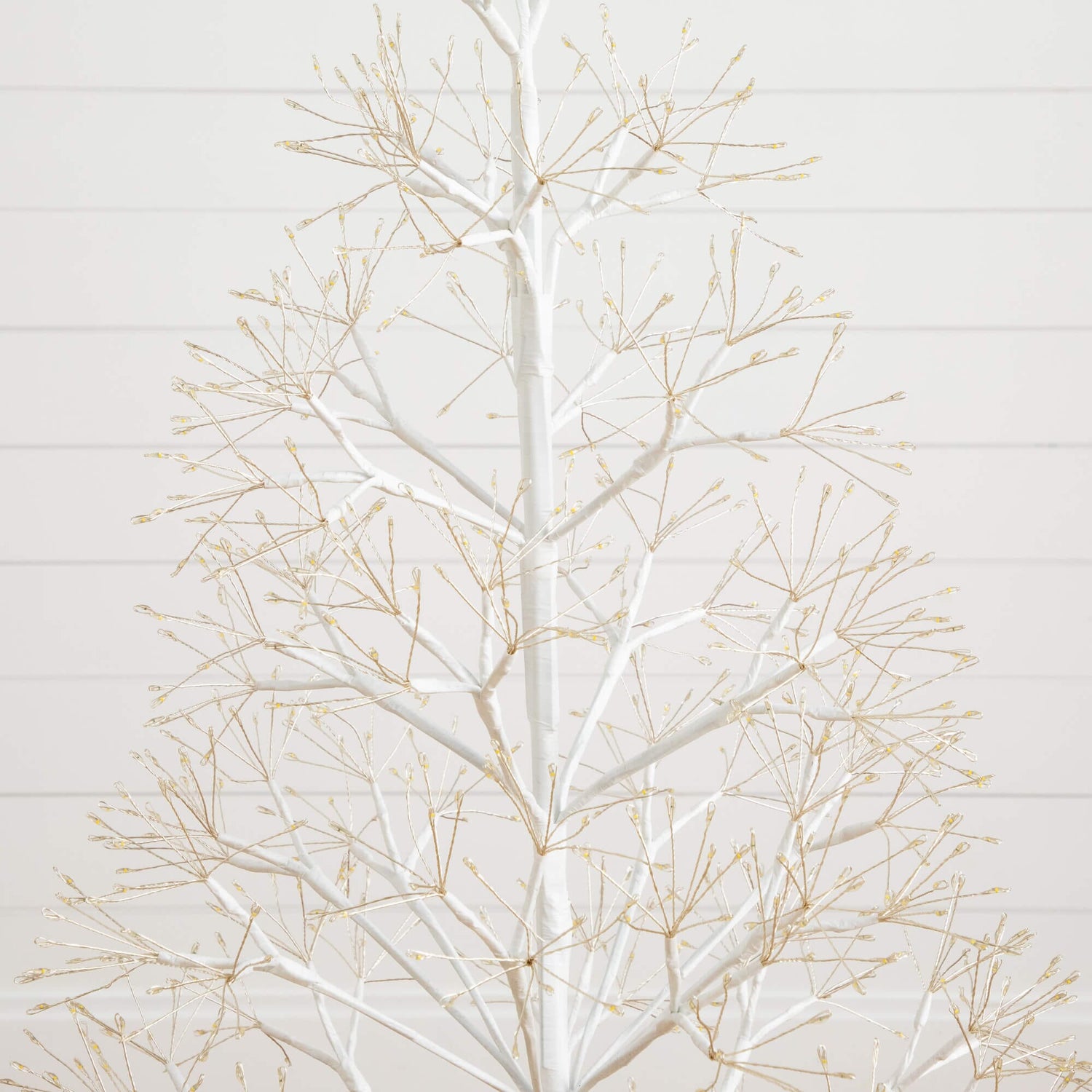 4' Pre-Lit Artificial White  Starburst Tree with 800 Fairy Warm White LED Lights