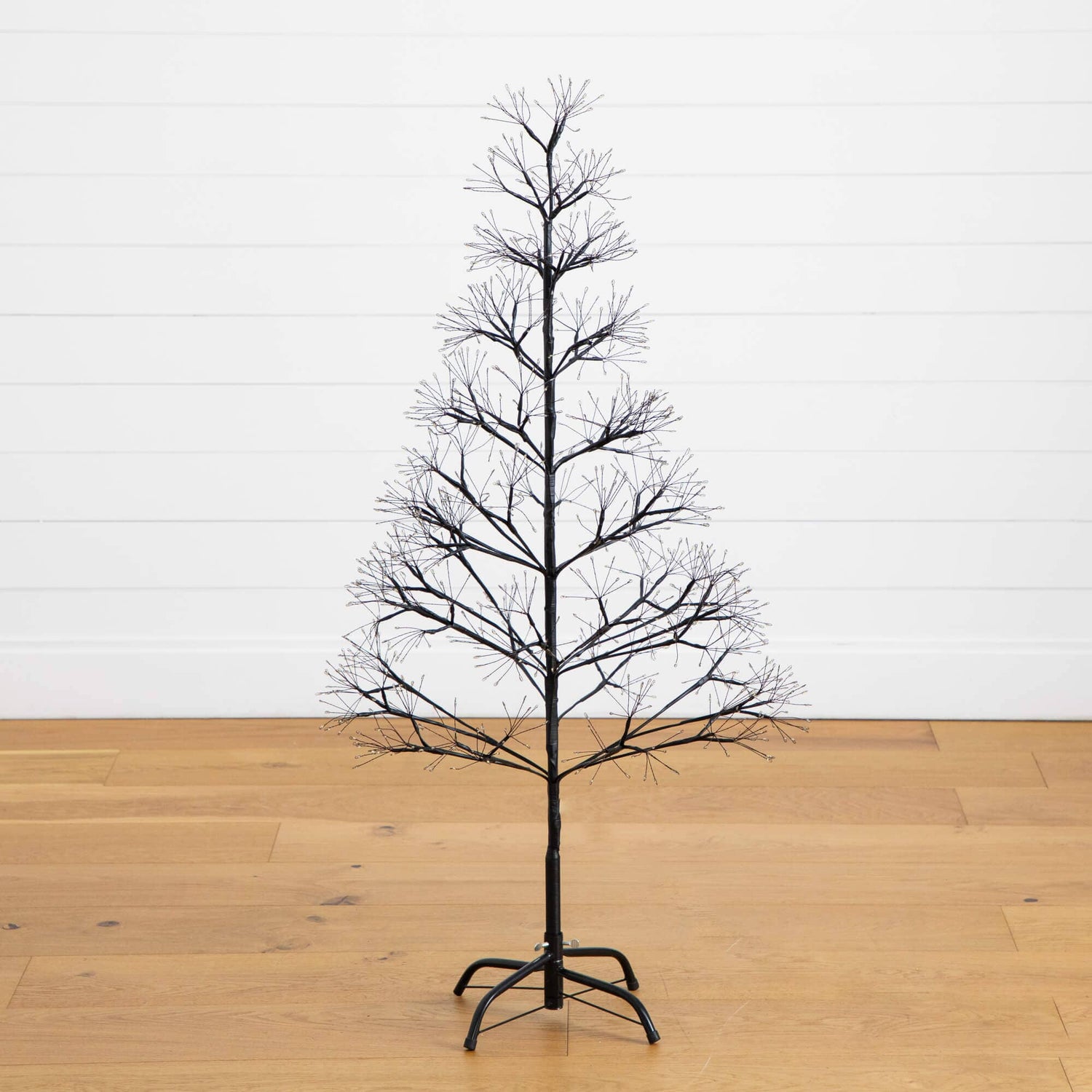 4' Pre-Lit Artificial Halloween Black Starburst Tree with 800 Fairy Warm White LED Lights