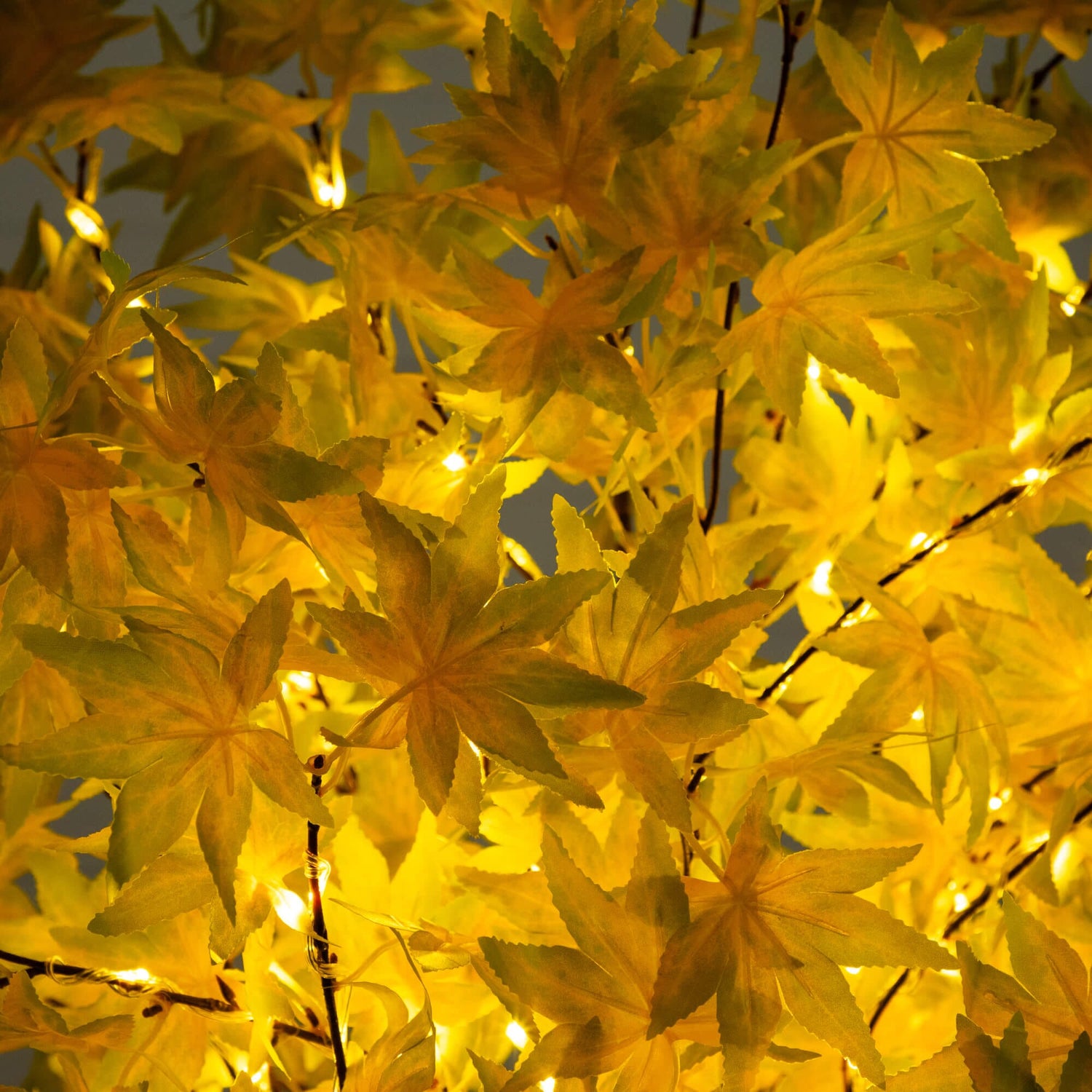 5' Pre-Lit Yellow Autumn Maple Artifical Fall Tree with 250 Warm White LED Lights