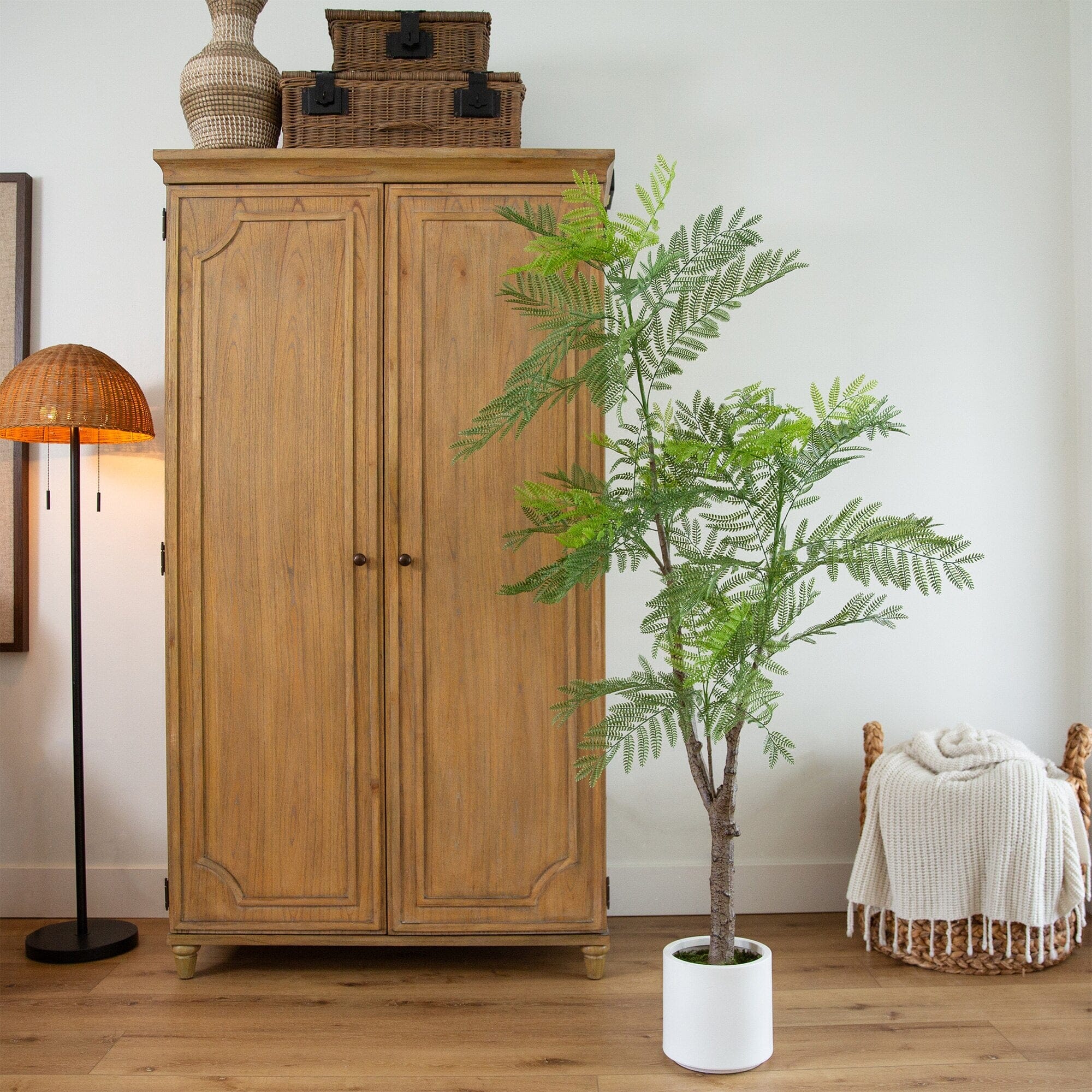 【7/24まで】Master D-35style/Jacaranda ビンテージ 6' Artificial Jacaranda Tree in White Decorative Planter | Nearly