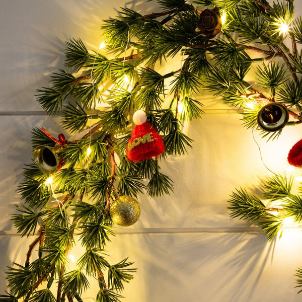6’ Artificial Pre-Lit Christmas Garland with 40 LED Lights and Ornaments