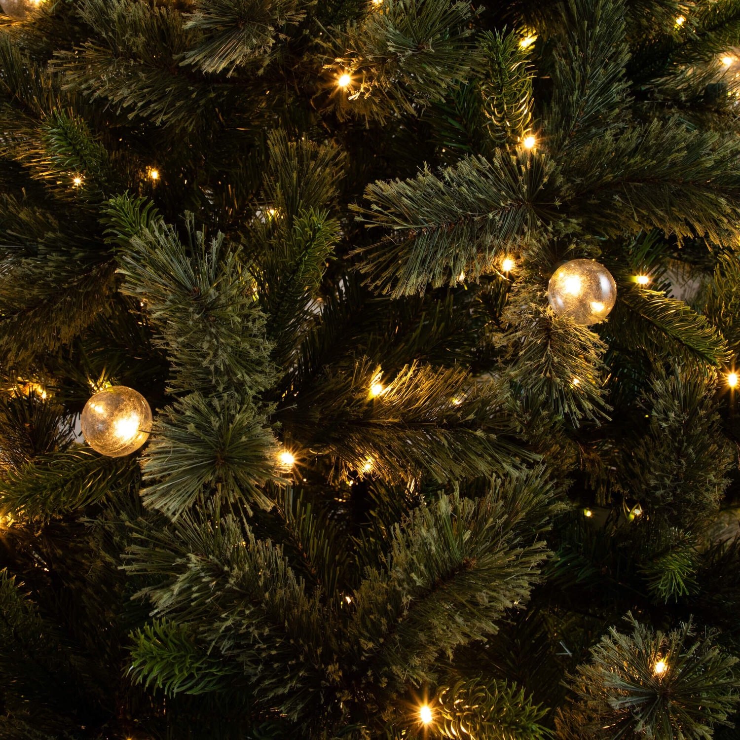 7.5' Artificial Christmas Tree with 450 Warm White Clear Globe Bulbs and LED Lights