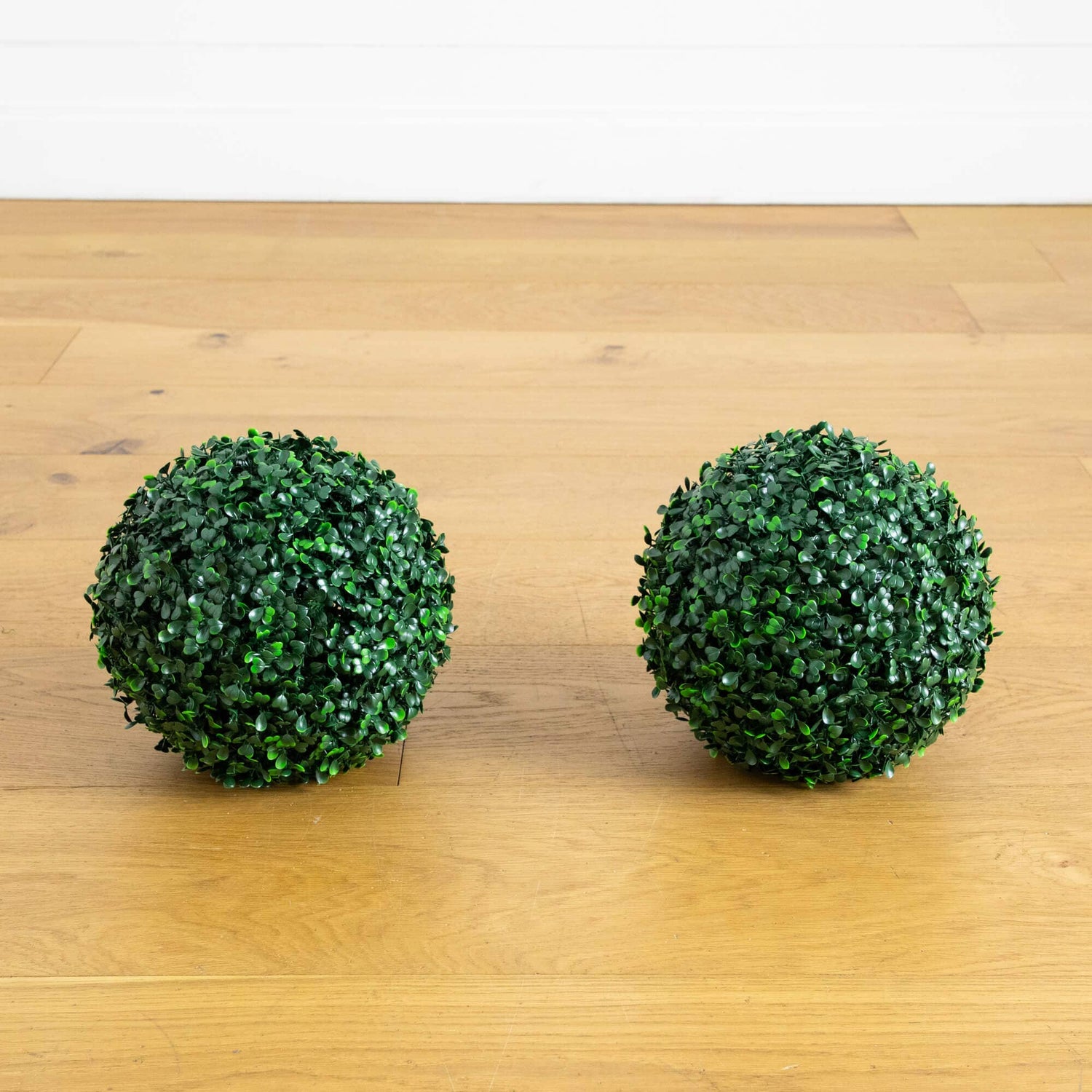 8" UV Resistant Artificial Boxwood Ball (Indoor/Outdoor) - Set of 4