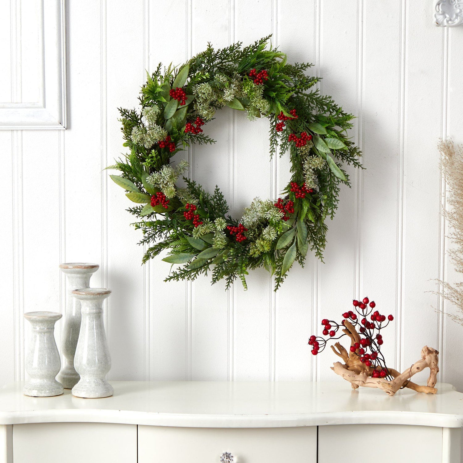 24” Cedar, Eucalyptus and Berries Artificial Christmas Wreath