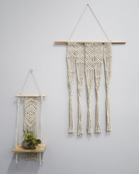 2.5’ x 2’ Hand Woven Macrame Wall Hanging Decor
