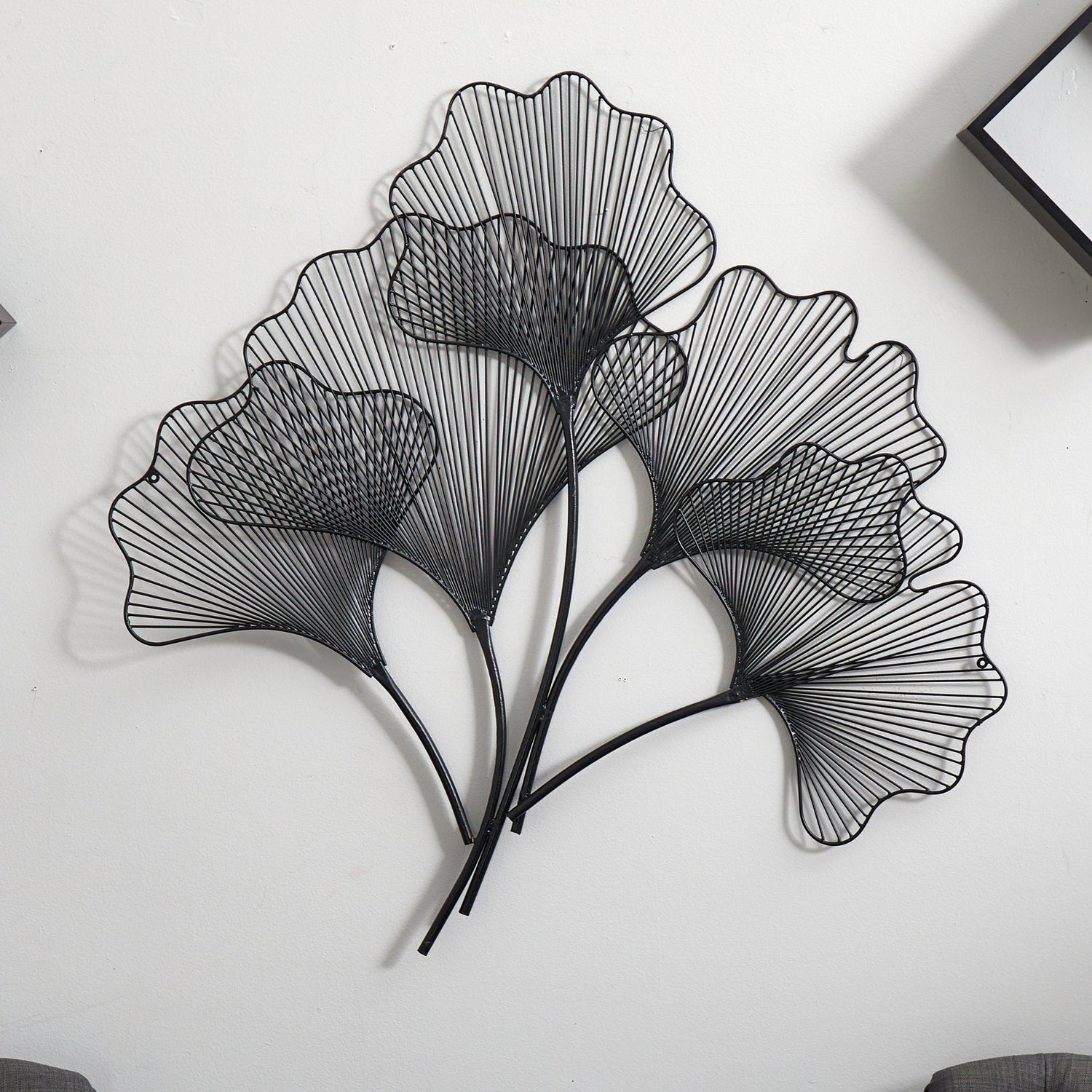 35” Modern Ginkgo Leaf Metal Wall Art Decor