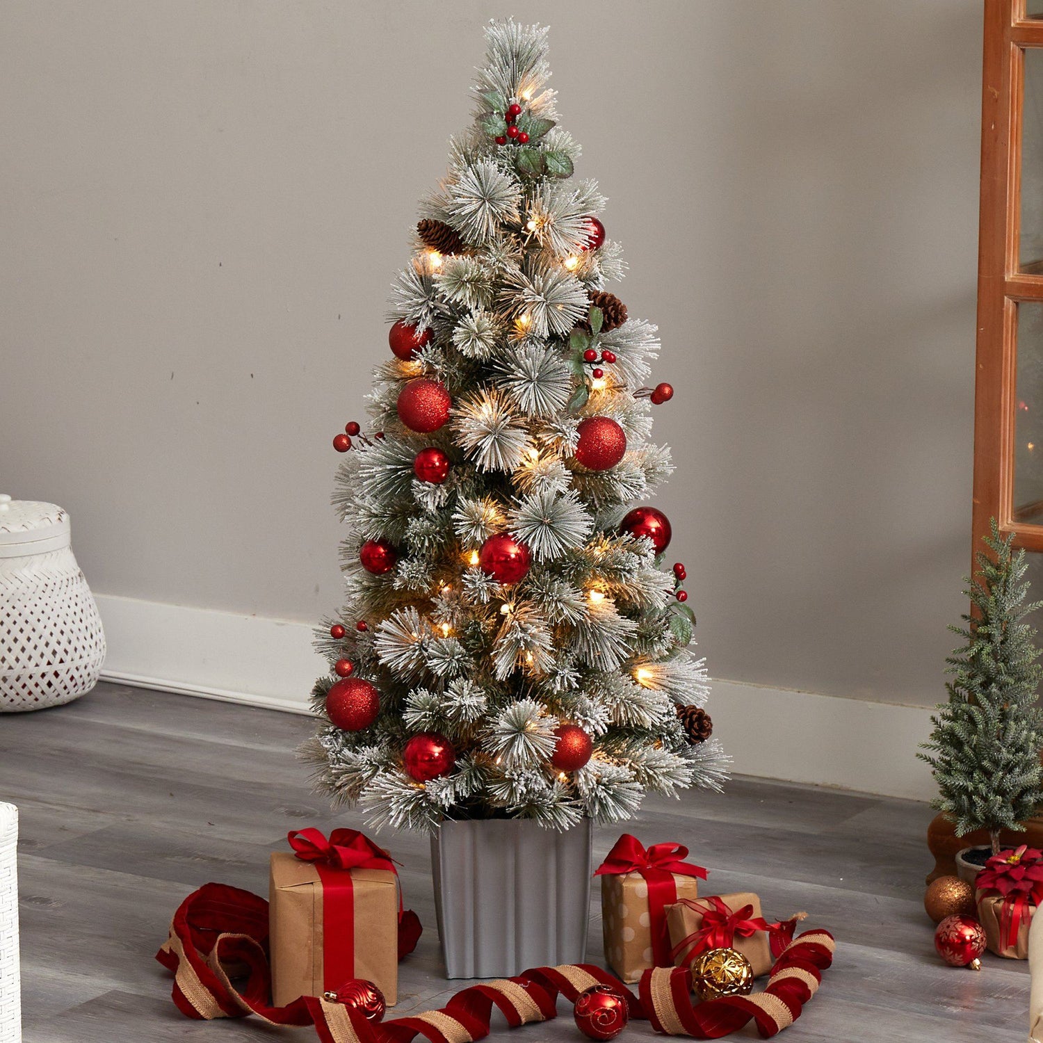 4' Winter Flocked Christmas Tree Pre-Lit with 50 Lights and Ornaments in Decorative Planter