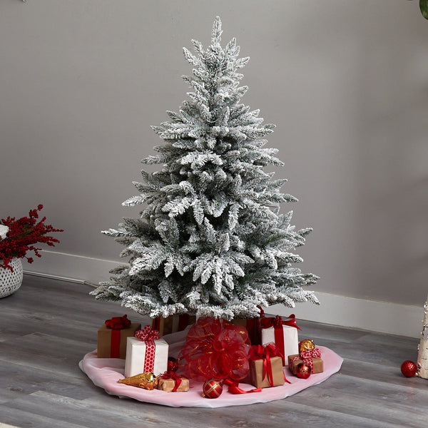 5’ Flocked West Virginia Spruce Christmas Tree with 200 Clear Lights and 604 Bendable Branches