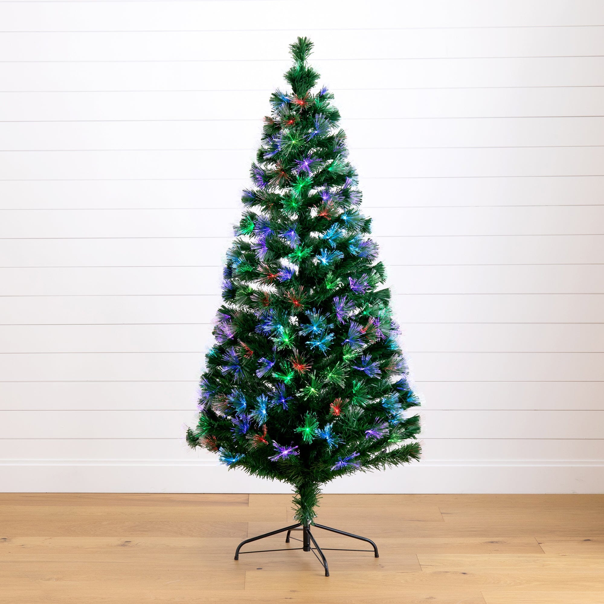 Small fibre store optic christmas tree