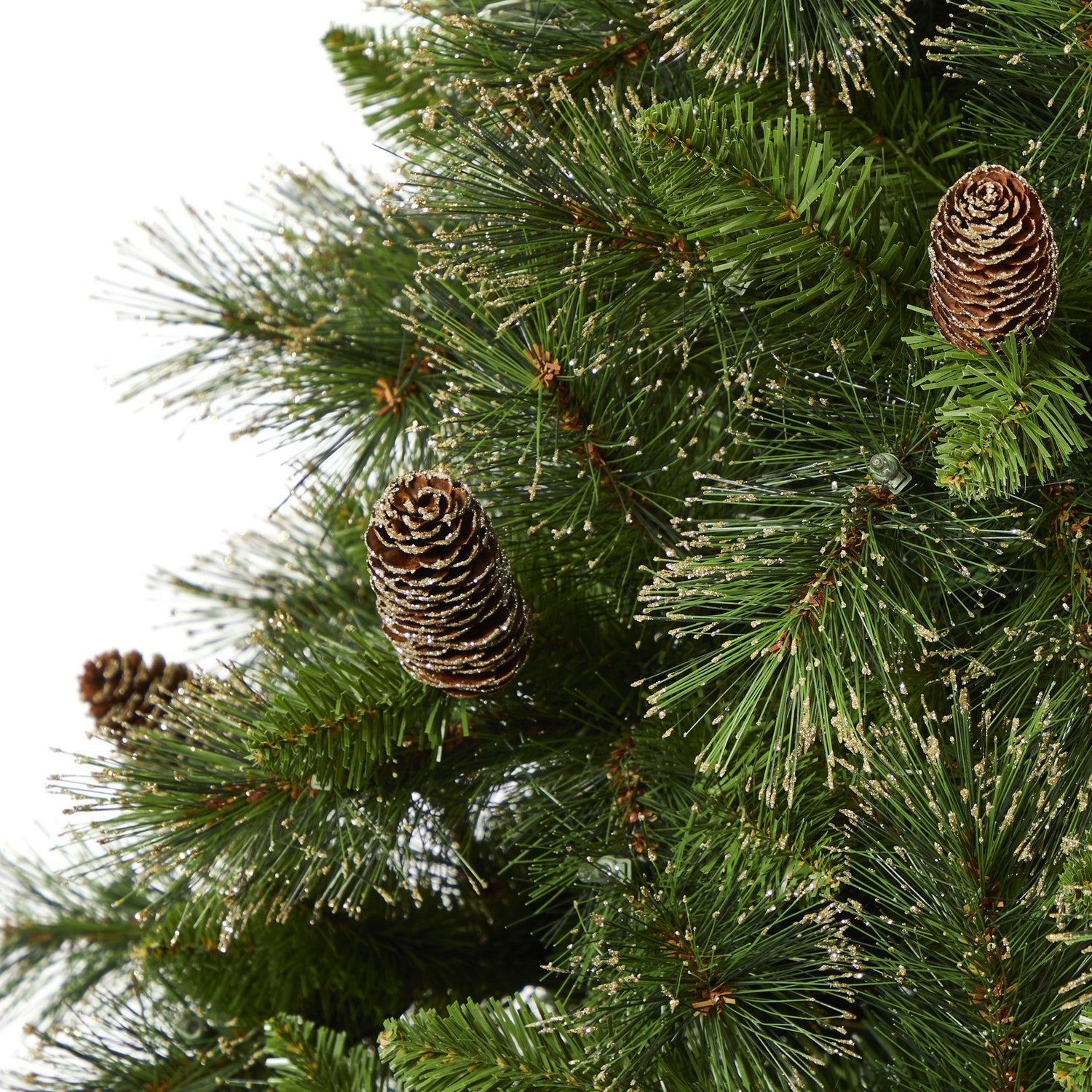 7.5’ Golden Tip Washington Pine Artificial Christmas Tree with 600 Clear Lights, Pine Cones and 1568 Bendable Branches