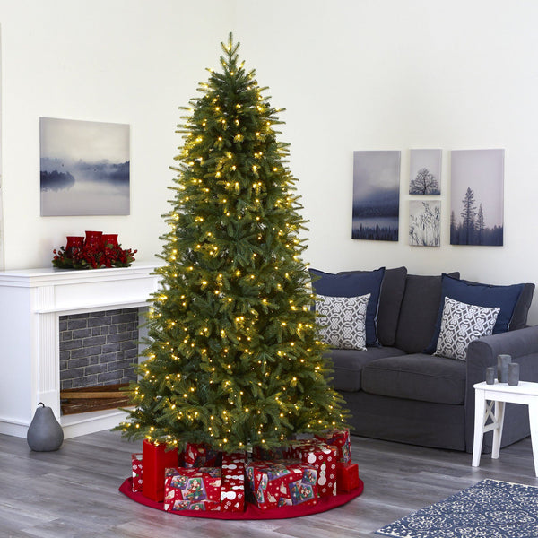 7.5’ Vancouver Fir “Natural Look” Artificial Christmas Tree with 600 Clear LED Lights and 2942 Bendable Branches