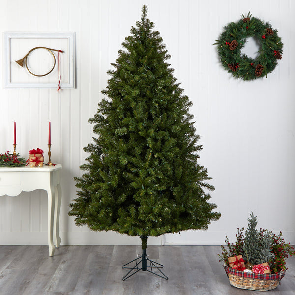7.5’ Windermere Christmas Tree w/Clear Lights