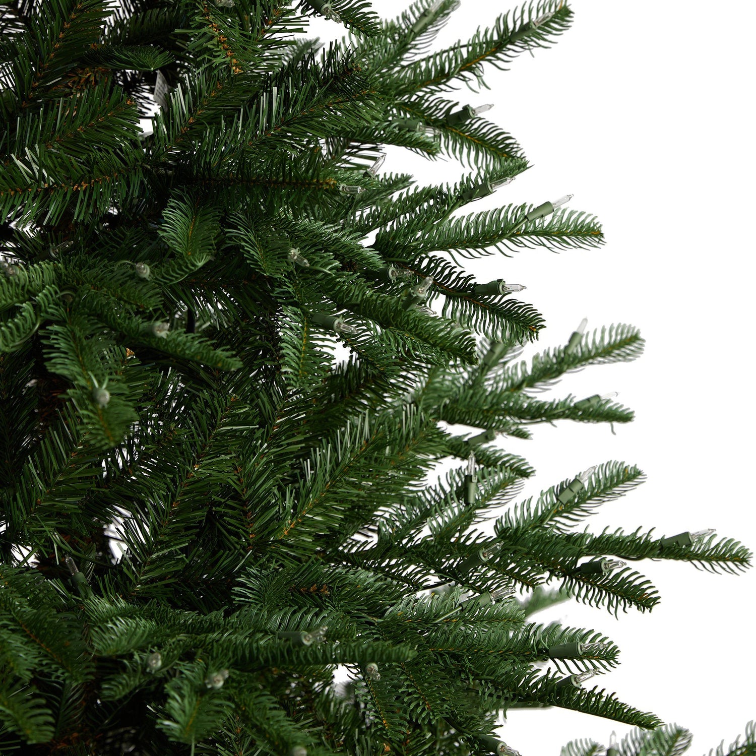 8’ Layered Washington Spruce Christmas Tree with 650 Clear Lights and 1561 Bendable Branches