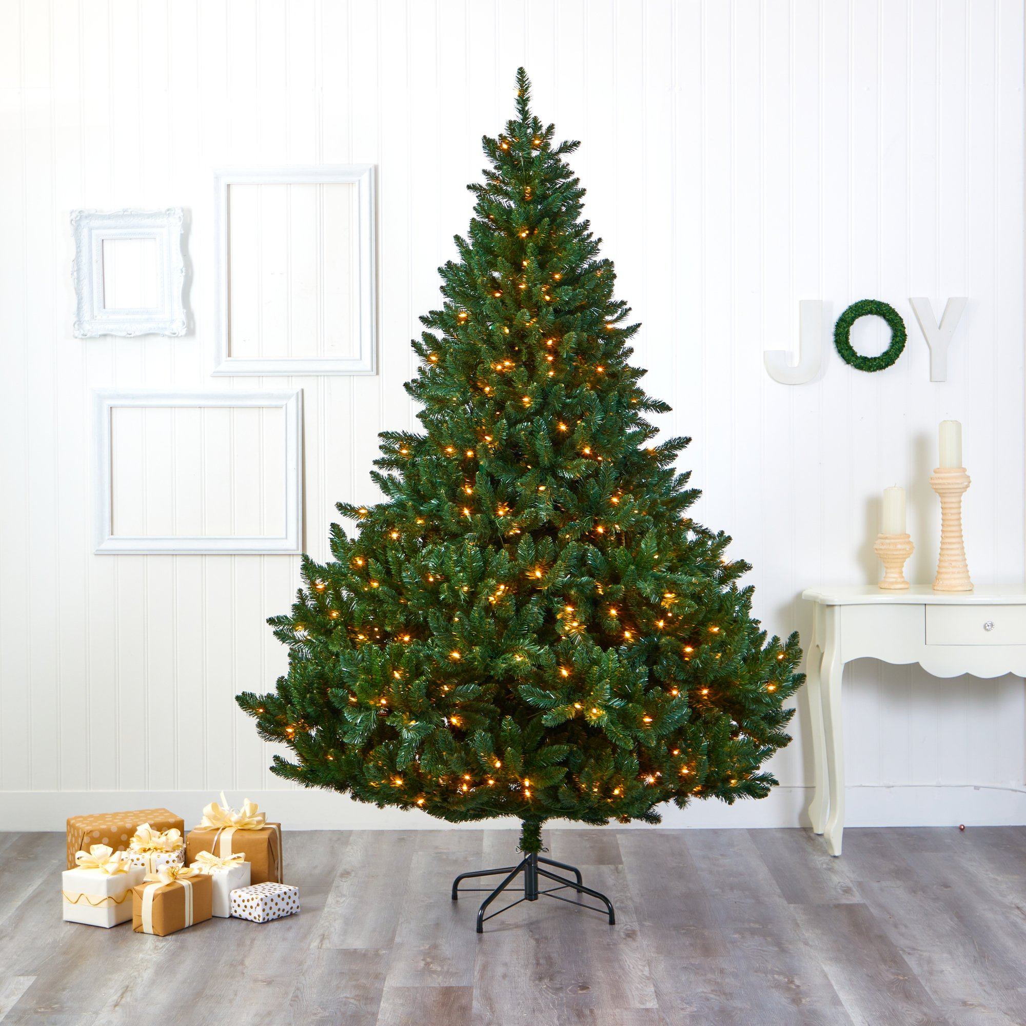 8' Northern Rocky Spruce Artificial Christmas Tree with 500 Clear