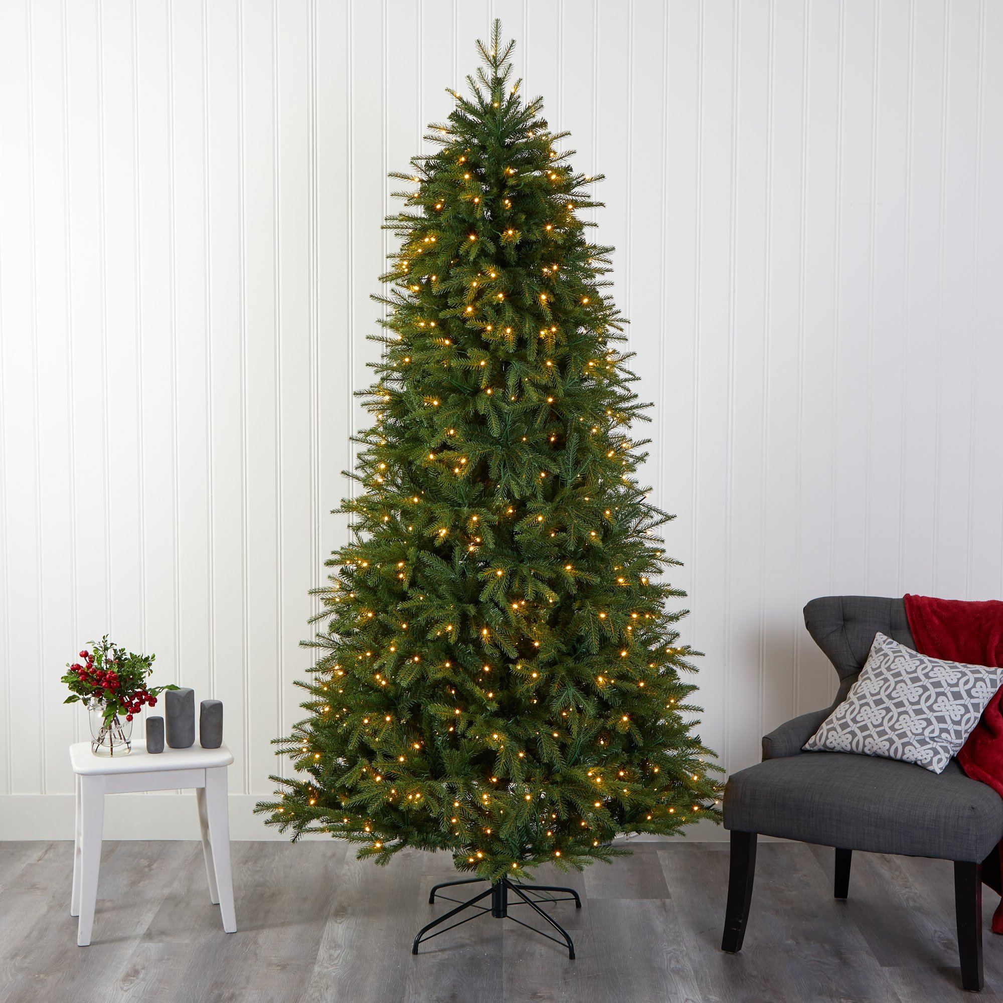 在庫処分値下げ　高品質　未開封　天然由来ナチュラル　TPN　250g CBD 8' Vancouver Fir “Natural Look” Artificial Christmas Tree with 700