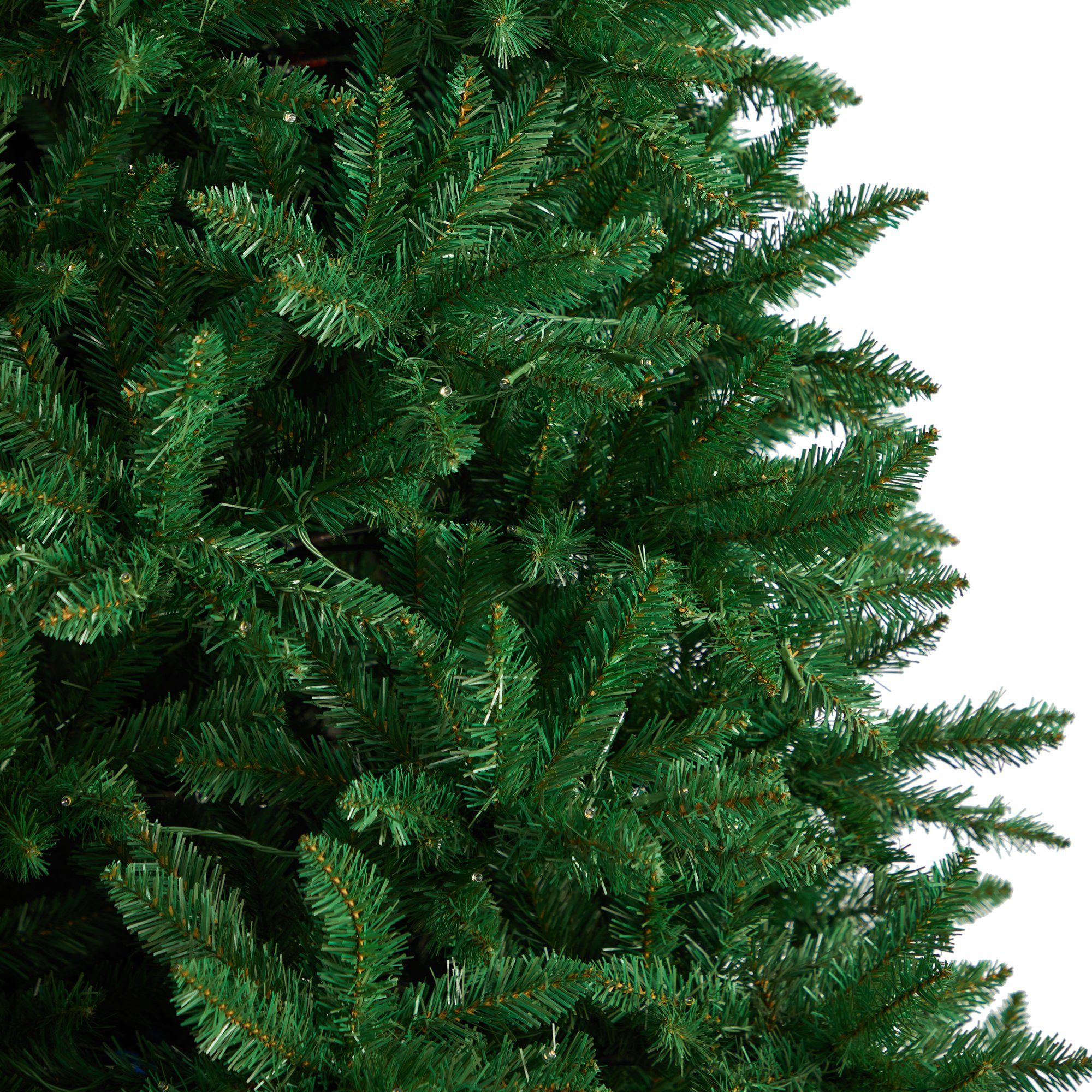 9' Green Valley Fir Artificial Christmas Tree with 800 Clear LED