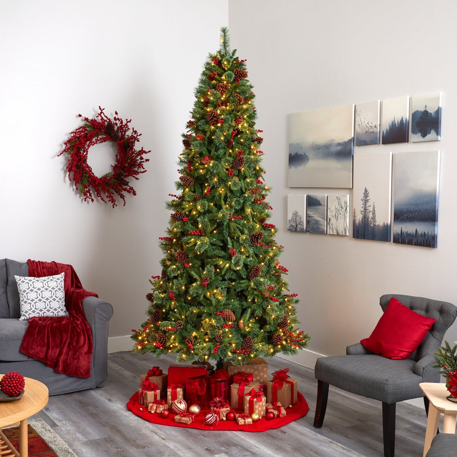 9’ Norway Mixed Pine Artificial Christmas Tree with 650 Clear LED Lights, Pine Cones and Berries